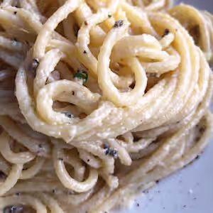La Nonna signature dishes Spaghetti Cacio e PepeTruffle BurgerPinsa Margherita﻿﻿﻿